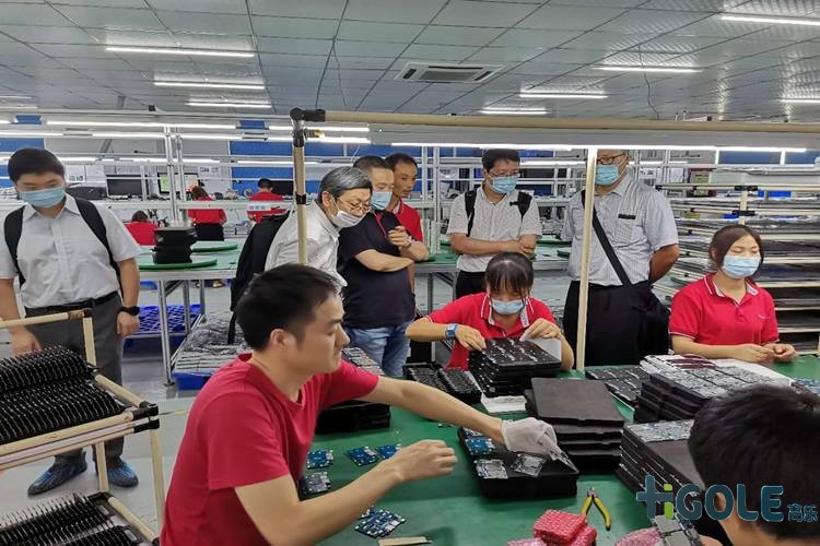 工業(yè)平板電腦廠家